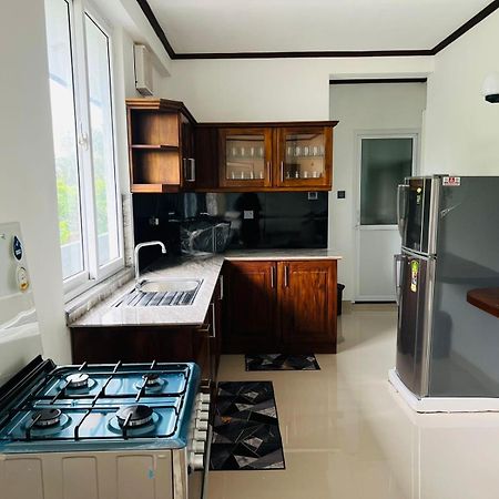 מיריסה Lemazone Inn מראה חיצוני תמונה