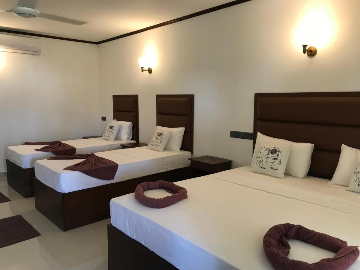 מיריסה Lemazone Inn מראה חיצוני תמונה