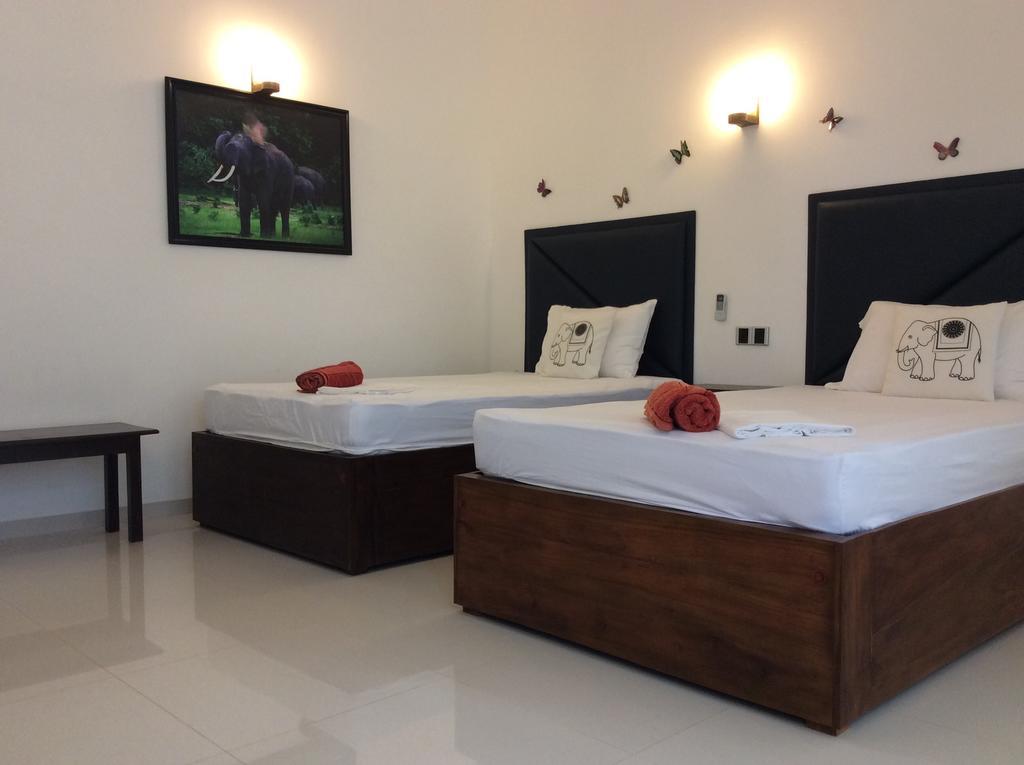 מיריסה Lemazone Inn מראה חיצוני תמונה