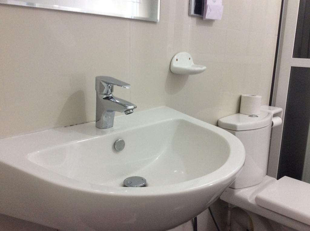 מיריסה Lemazone Inn חדר תמונה